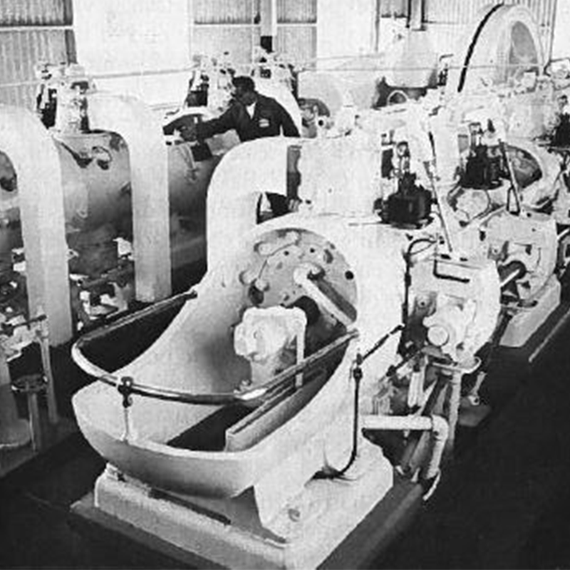 1900 Cooper enters production of natural gas internal combustion engines