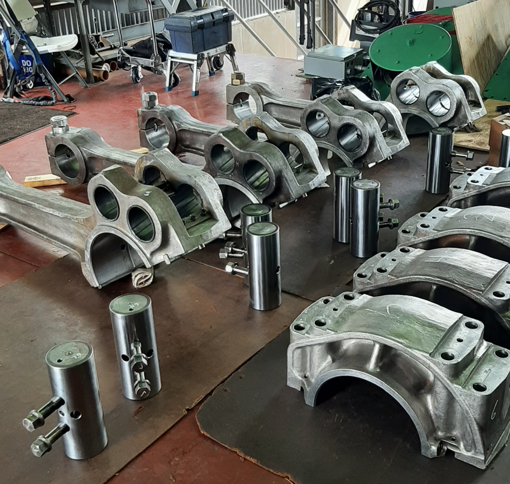Cooper-Bessemer Connecting Rod Cooper-Bessemer Connecting Rod